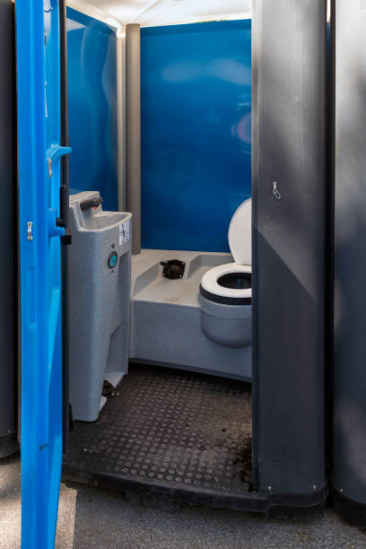 Best Luxury portable toilet rental  in Niwot, CO